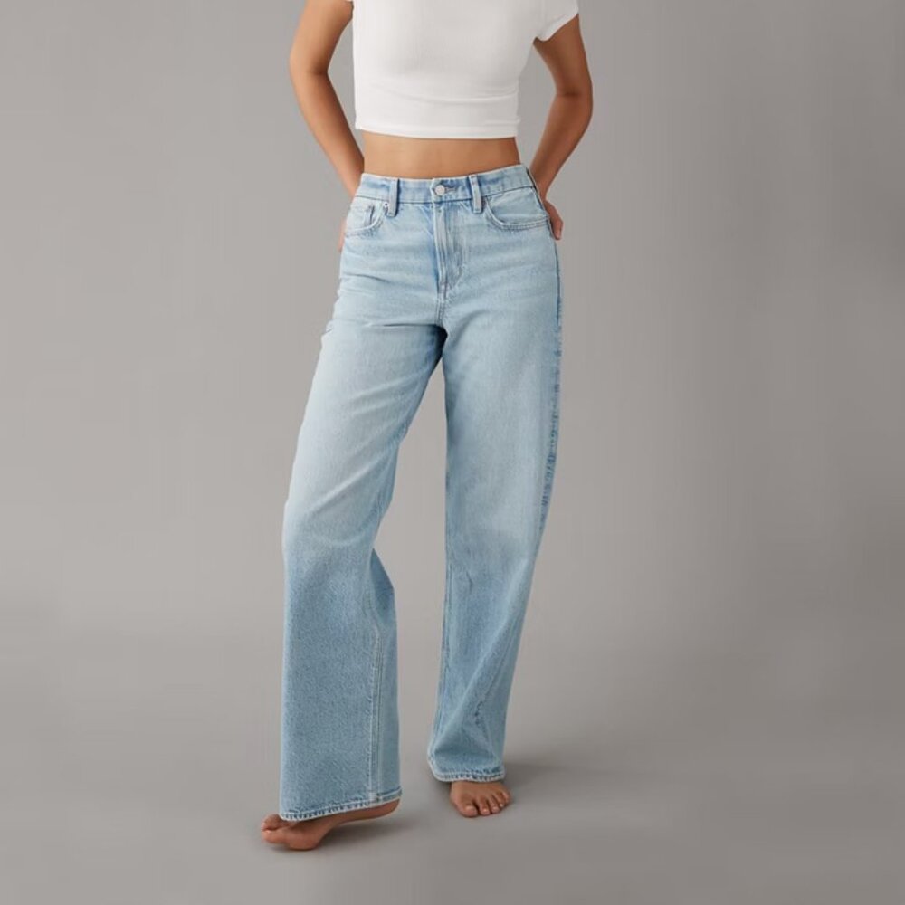 American Eagle - Light Blue Strigid Jeans (14xs)